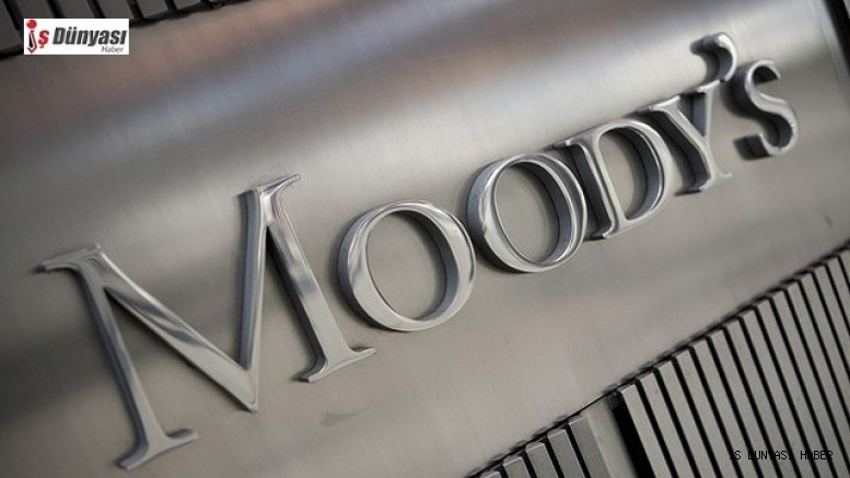 Moody's, ABD Bankacılık Sistemini Negatife Düşürdü