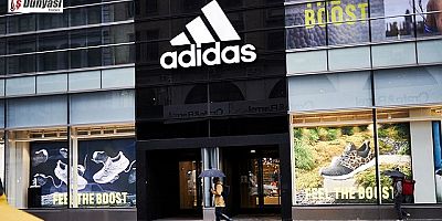 Adidas 4. Çeyrek'te 724 Milyon € Zarar Açıkladı