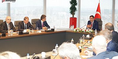 Cevdet Yılmaz, Türkiye Bankalar Birliği (TBB) Yönetim Kurulu’nu kabul etti.  